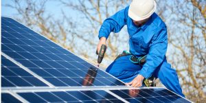 Installation Maintenance Panneaux Solaires Photovoltaïques à La Chapelle-Saint-Geraud